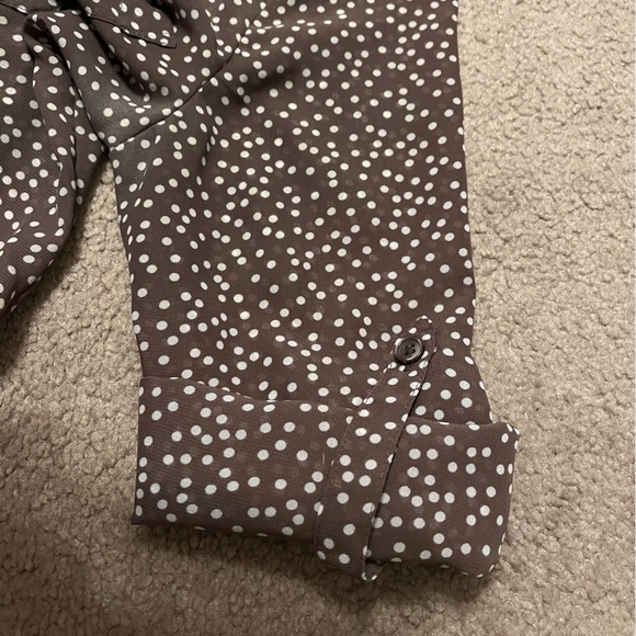 Maurice’s polka dot blouse - Picture 6 of 9
